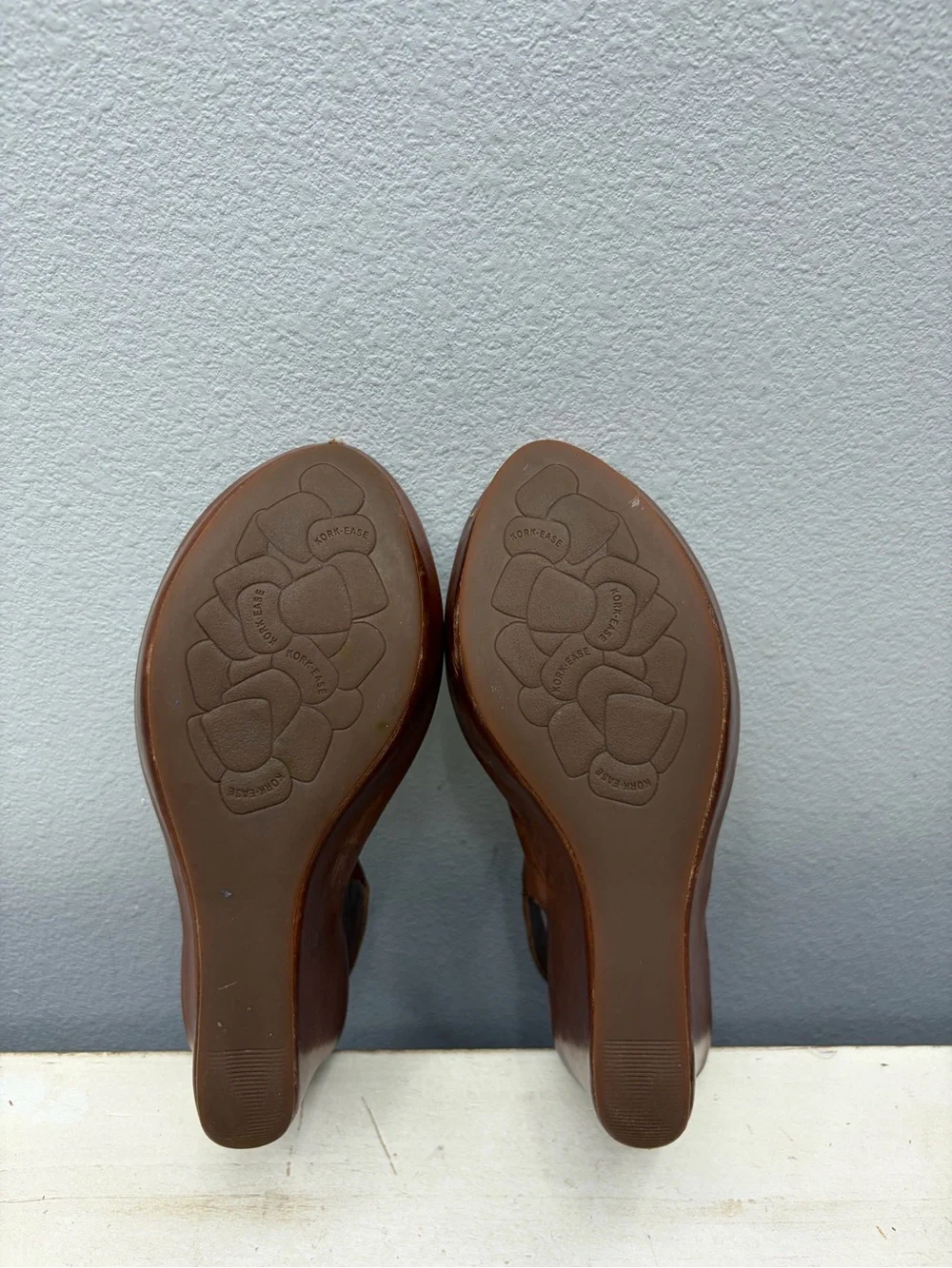 Kork-Ease Brown Leather Felicia Peep Toe Wedge Sandals Size 8